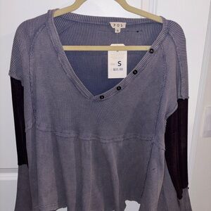 POL Women's V-Neck Button Detail Blouse - Gray and Dark Purple
